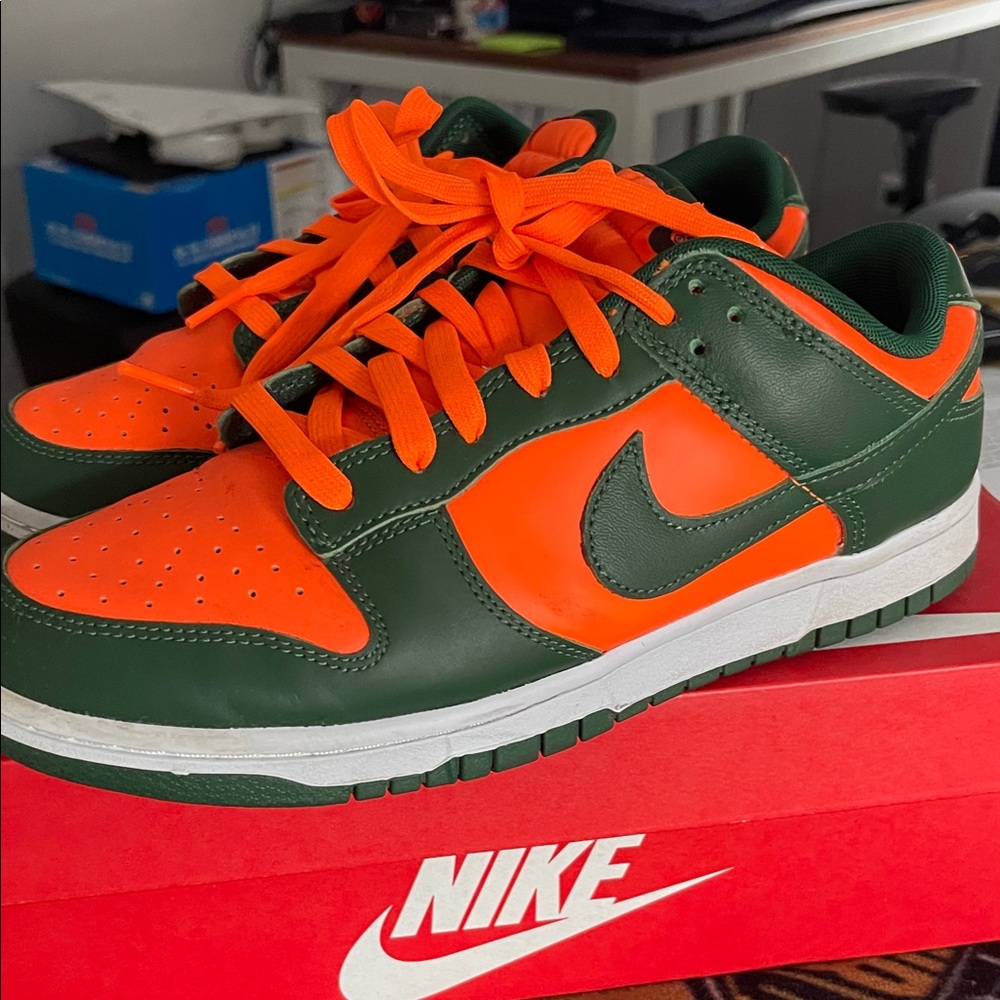 Nike Dunk Miami size 8.5 Preowned